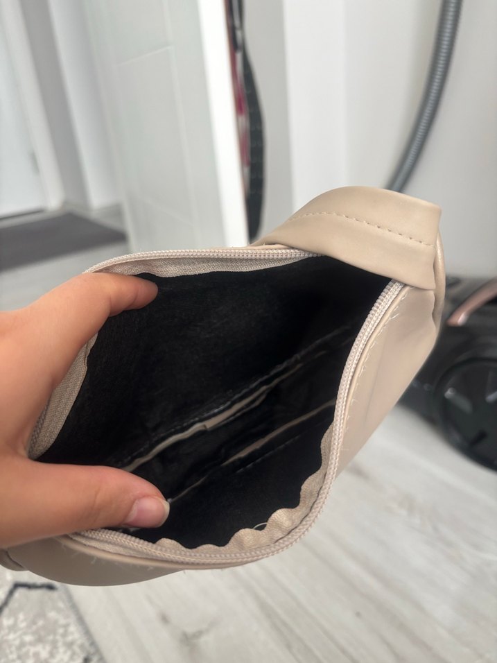 Bej Kol Çantası - Görsel 3