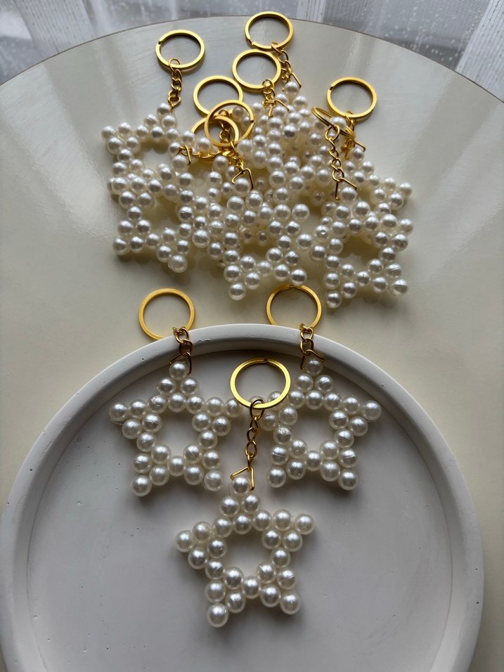 El Yapımı İnci Boncuklu Yıldız Anahtarlık - Görsel 2