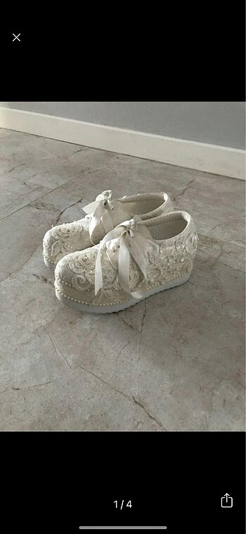 Nihan Gelin ayakkabısı converse