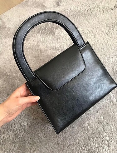 Siyah vintage çanta