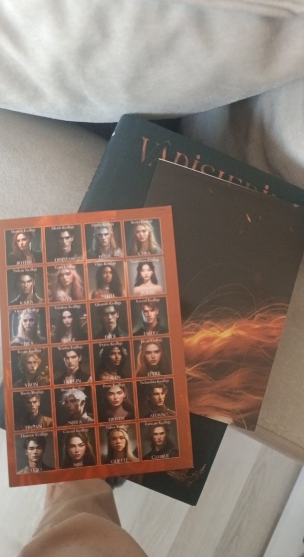 Varislerin Oyunu ciltli - Adora Yağmur - Görsel 2