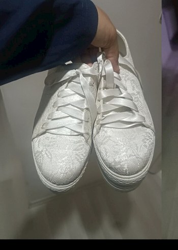 Beyaz Dantelli Stiletto Topuklu Spor Ayakkabı - Görsel 2