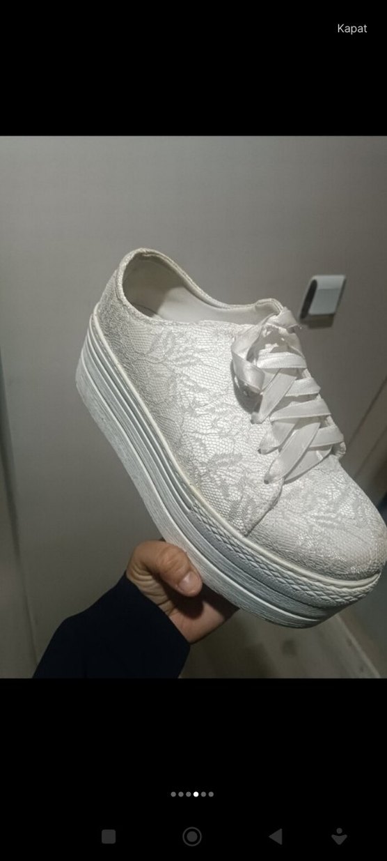 Beyaz Dantelli Stiletto Topuklu Spor Ayakkabı - Görsel 5