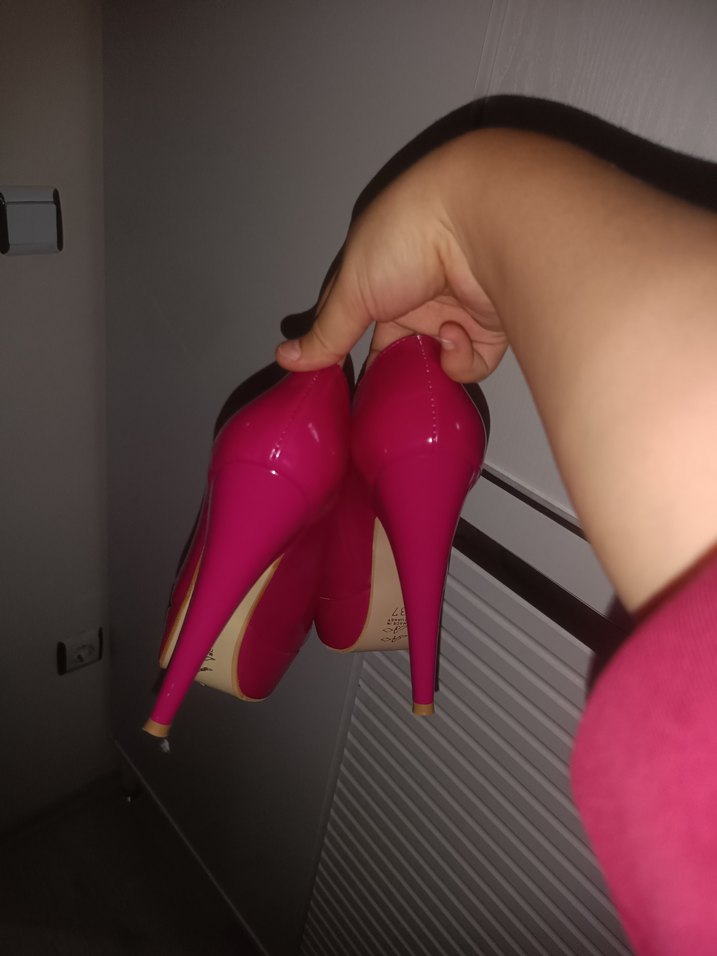Parlak Pembe Stiletto Topuklu Kadın Ayakkabı - Görsel 4