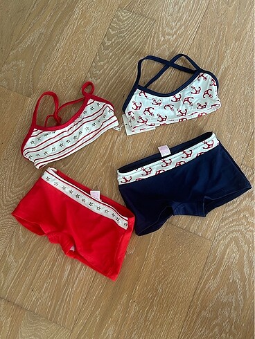 5 Yaş Beden 5 yaş şortlu bikini yeni 2 adet