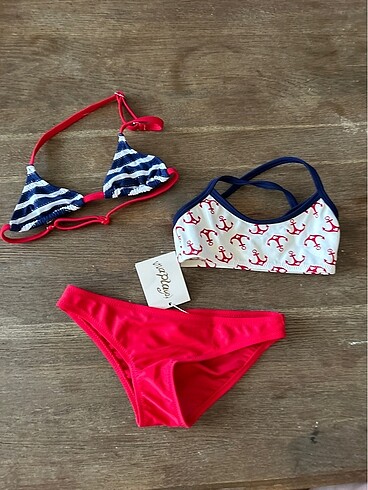 Üçlü bikini 4-5 yaşa olur