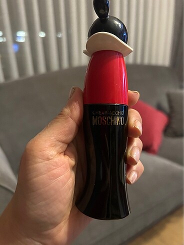 Moschino boş parfüm şişesi