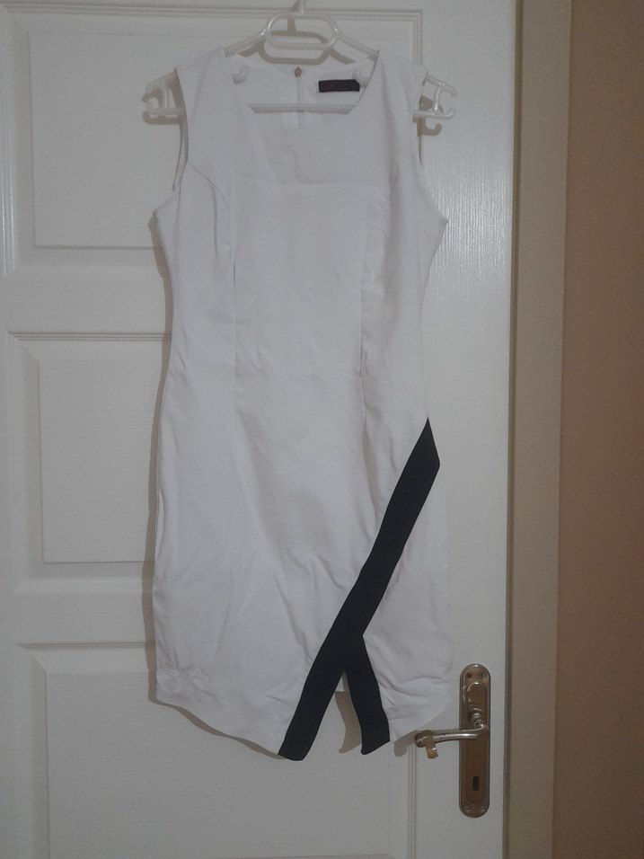 Milla Trendyol Marka Ofis Stili Elbise - Görsel 2