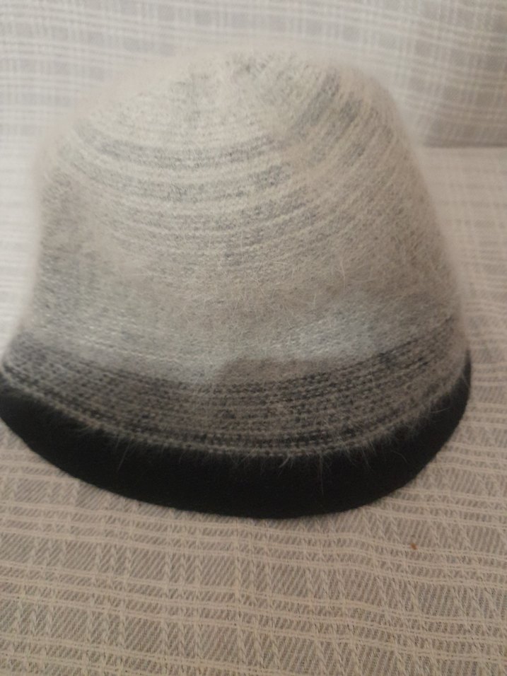 Gri Yün Kadın Bere Kürk Detaylı - Görsel 2