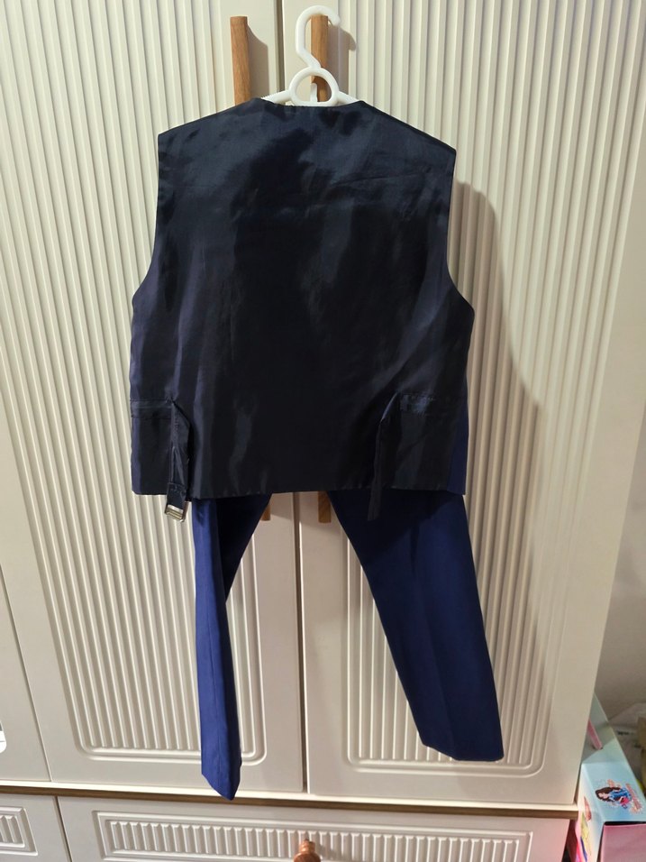 Lacivert Düğmeli Çocuk Yelek ve Pantolon Takımı - Görsel 4