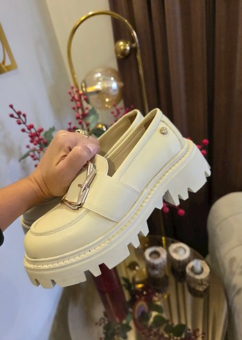 Beyaz Tokalı Platform Topuklu Kadın Loafer - Görsel 6