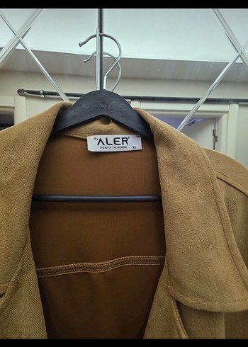 Püsküllü Kahverengi Kadın Süet Ceket - Görsel 2