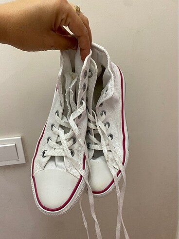 37 Beden beyaz Renk Beyaz uzun converse
