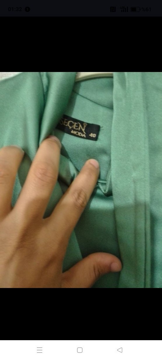 Yeşil saten Uzun Abiye Elbise - Görsel 5