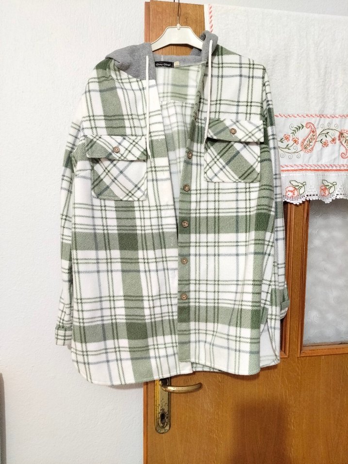 Kapüşonlu Düğmelii yesil oduncu Gömlek - Görsel 3