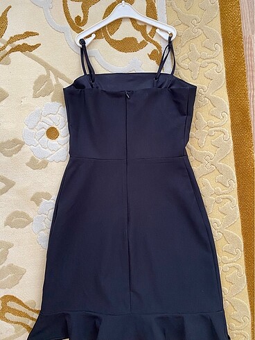 32 Beden siyah mini elbise
