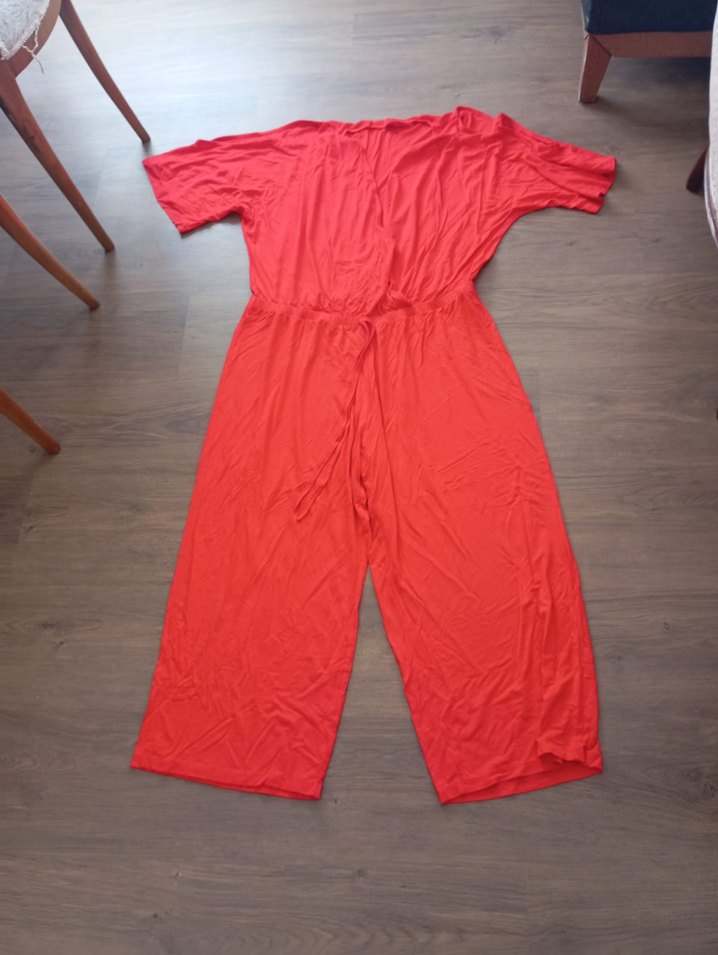 Kırmızı V Yakalı Midi Kadın Tulum - Görsel 3