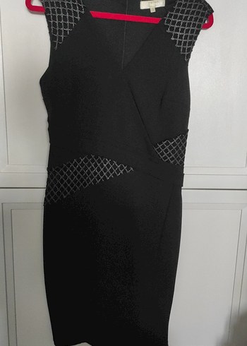 Kemer Detaylı Siyah Midi Elbise - Görsel 2