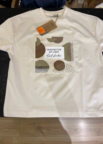 Beyaz Mini Baskılı Kadın Tişört