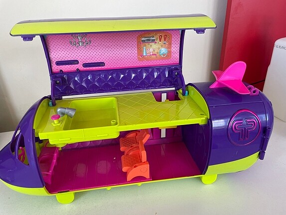 Polly pocket uçağı