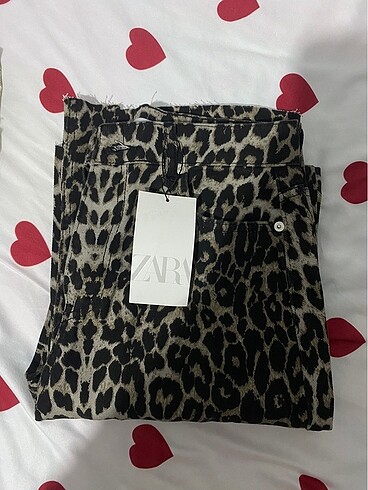 Zara Zara leopar pantolon