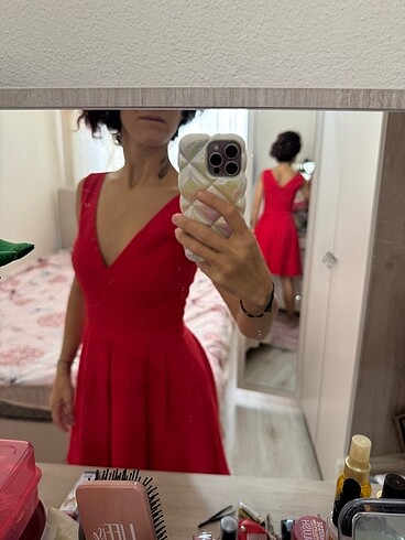Bayan kırmızı elbise - Görsel 12