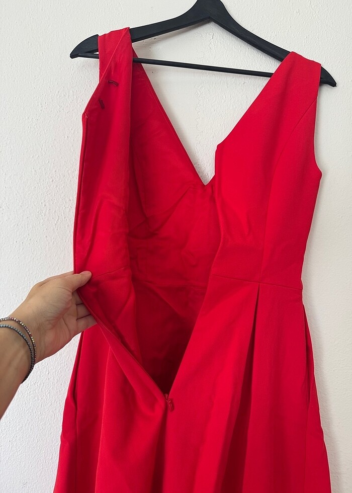 Bayan kırmızı elbise - Görsel 2