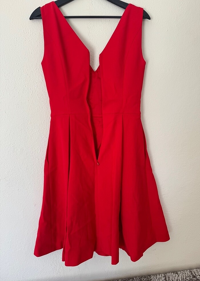 Bayan kırmızı elbise - Görsel 3