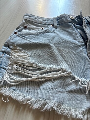 Zara Etiketli zara şort