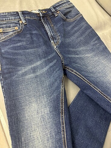 Pull and Bear ETİKETLİ ERKEK P&B PANTOLON