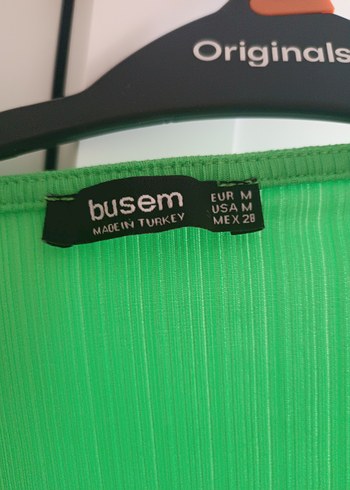 Yeşil V Yaka Düğmeli Triko Bluz - Görsel 3