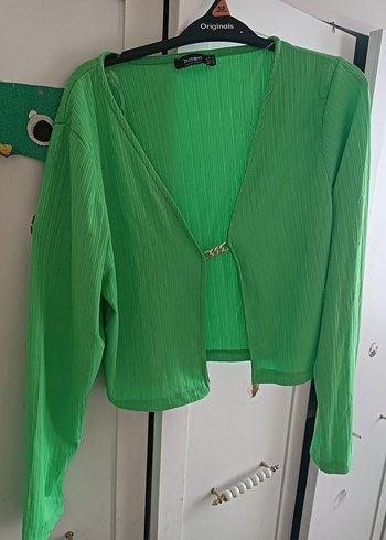 Yeşil V Yaka Düğmeli Triko Bluz - Görsel 2