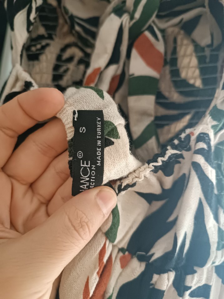 Çiçek Desenli Uzun Askılı Bohem Elbise - Görsel 4