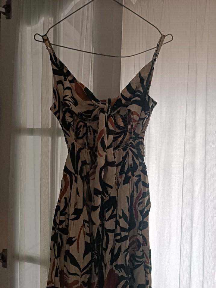 Çiçek Desenli Uzun Askılı Bohem Elbise - Görsel 3