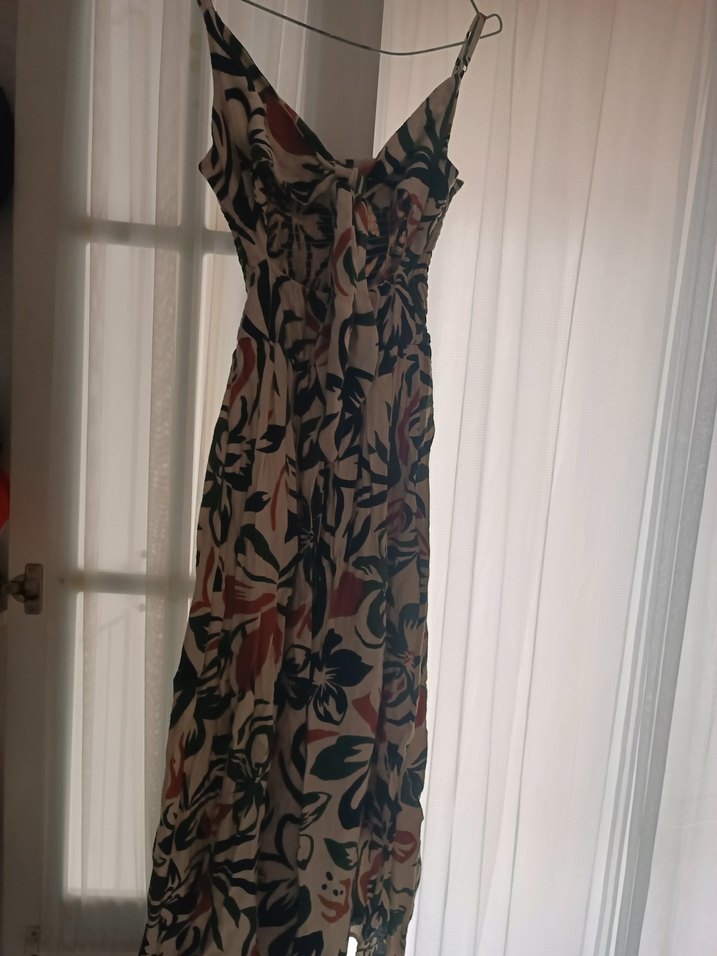 Çiçek Desenli Uzun Askılı Bohem Elbise - Görsel 2