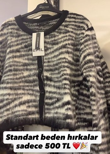 Kahverengi Leopar Desenli Kısa Hırka - Görsel 4