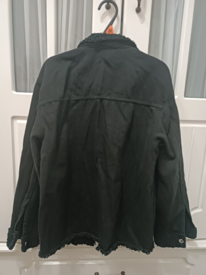 Düğmeli Siyah Kadın Denim Ceket - Görsel 3