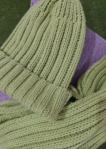 Kadın yeşil Örgü Bere - Görsel 2