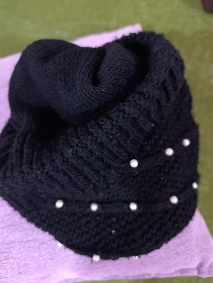 Siyah Ponponlu İnci Detaylı Kadın Bere - Görsel 3