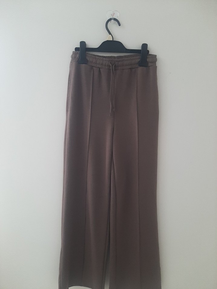 Bej Bol Kesim Midi Kumaş Pantolon - Görsel 2