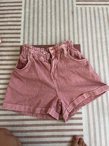 Bershka Pembe şort