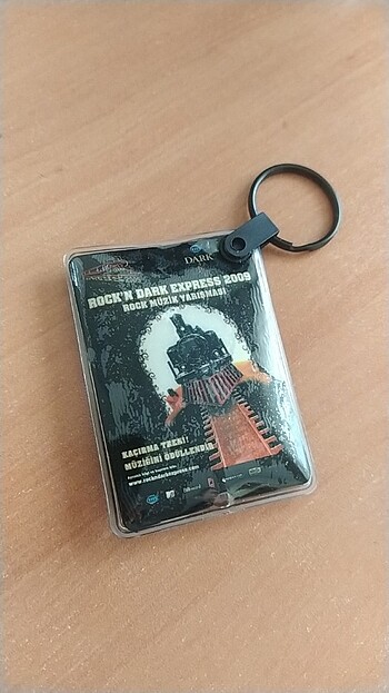 Rockn dark express 2009 anahtarlık ışıklı