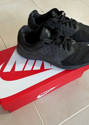 Nike Downshifter 7 siyah spor ayakkabı