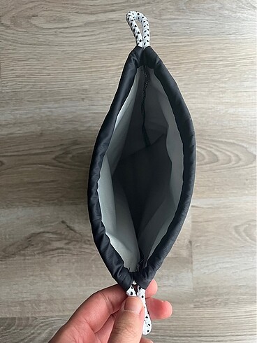  Beden siyah Renk Lacoste mini çanta