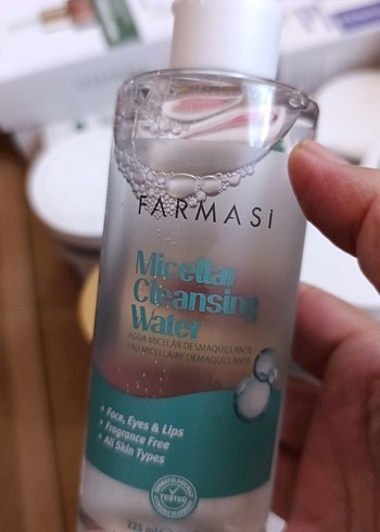 Farmasi Makyaj Temizleme Suyu 225 ml