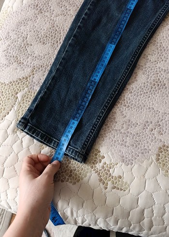 Erkek Mavi Rahat Kesim Kot Pantolon - Görsel 4