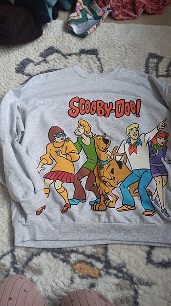 Sweatshirt