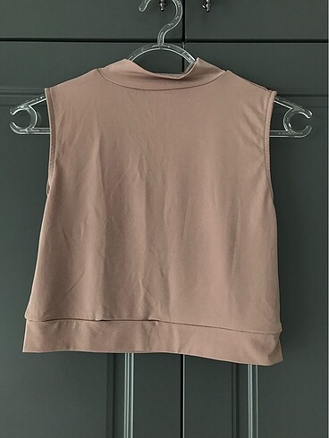 Trendyolmilla crop