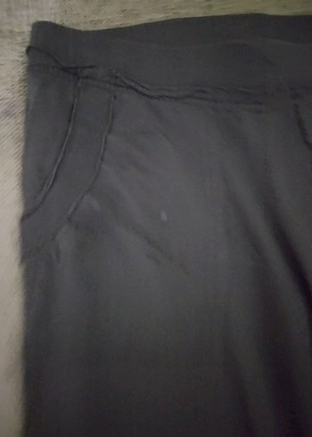 koyu haki renkte bayan kapri - Görsel 7