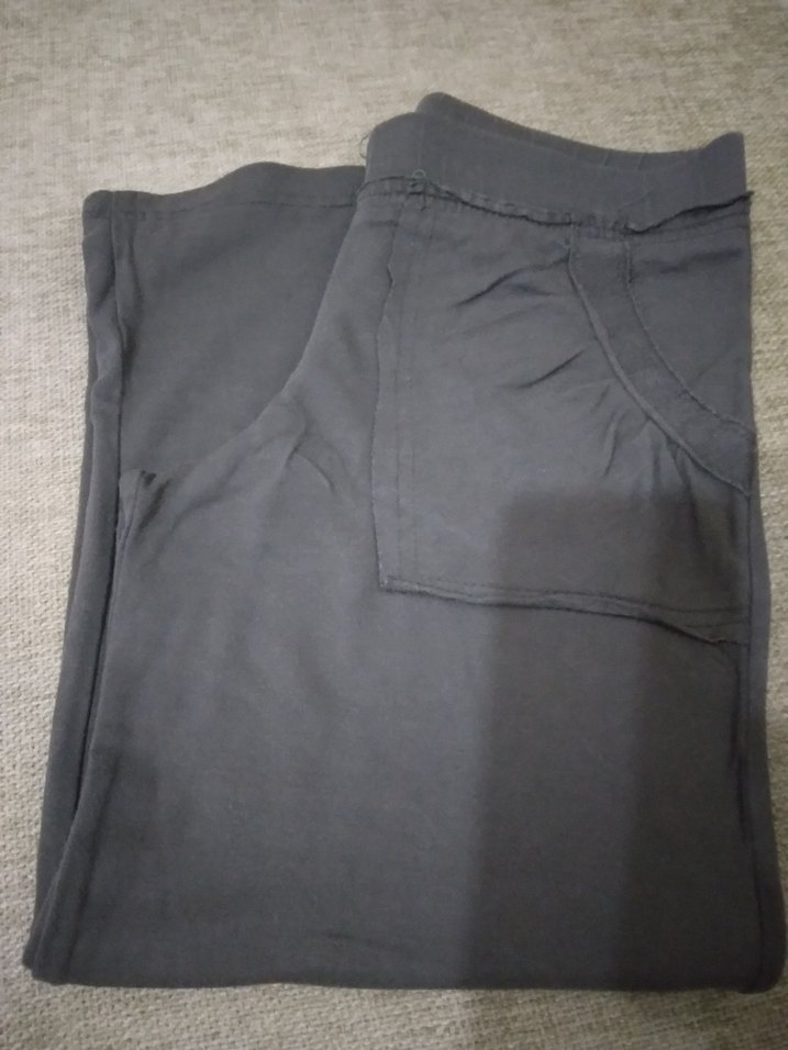 koyu haki renkte bayan kapri - Görsel 3